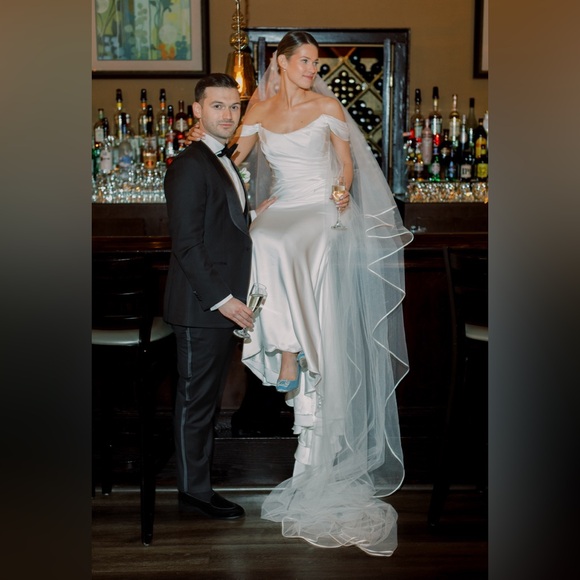 Toni Federici Je T’aime Cathedral Veil | Light Ivory - Picture 9 of 11